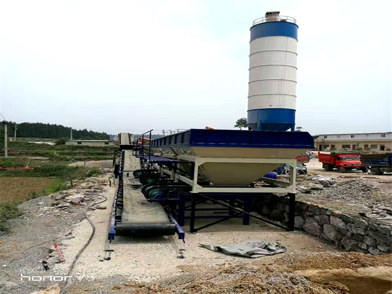 400穩(wěn)定土拌合站安全操作方法？建筑機(jī)械廠家6步法-拌合站！